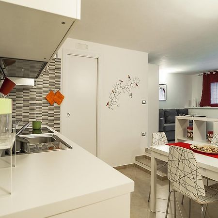Cariddi Loft Lägenhet Sperlonga Exteriör bild